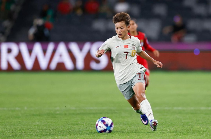 开云体育官网-进球后为啥掩面？王霜：快被自己“蠢哭了”|中国队|女足亚洲杯|中国女足|张睿|女足_新浪新闻